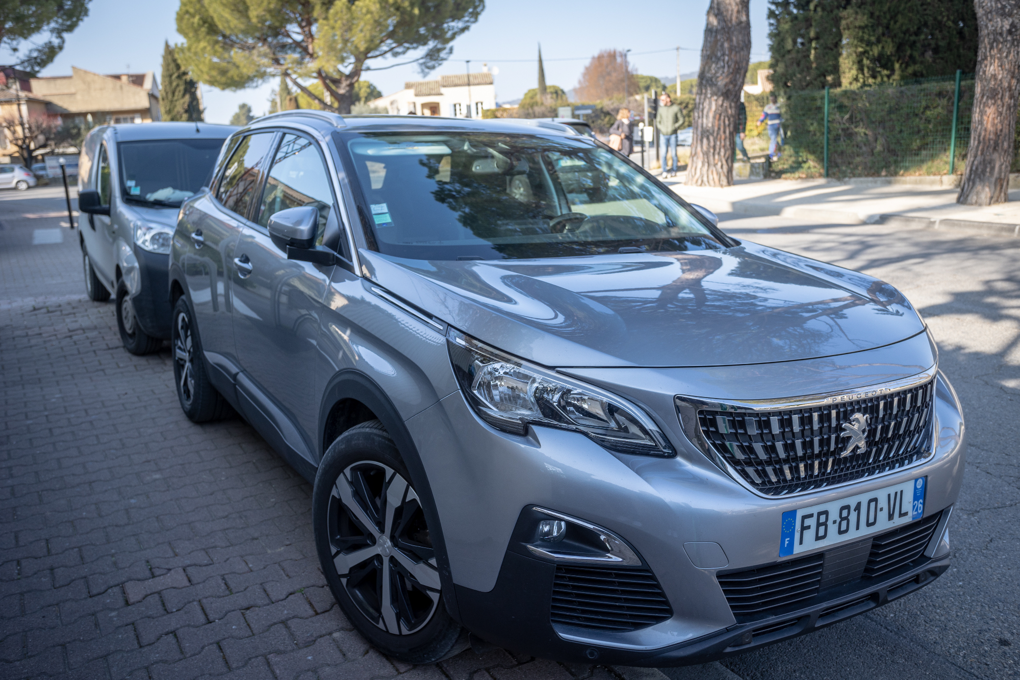 Že zelo dolgo so mi vozila Peugeot zelo všeč